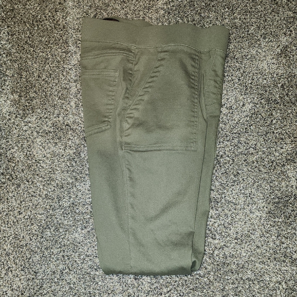 No Boundaries Green Skinny Jeans Sleek Fit